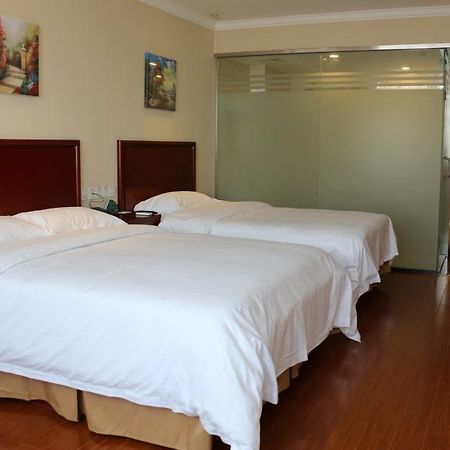 Greentree Inn Tianjin Jinghai Jinqiao International Trade Center מראה חיצוני תמונה